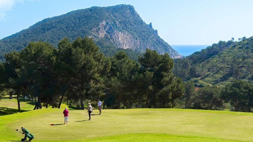 The II Diario de Ibiza Golf Tournament to be held on April 22nd is already underway