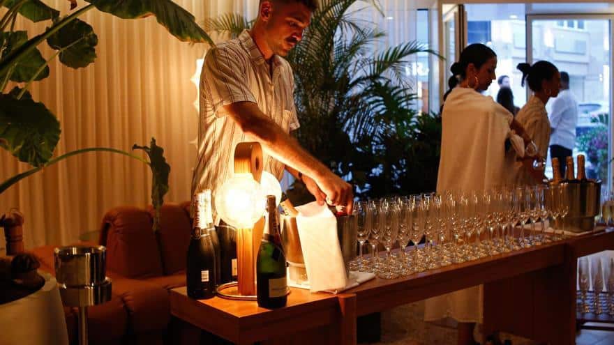 Hoteliers and restaurateurs in Ibiza: without offering housing it will not be possible to complete the workforce
