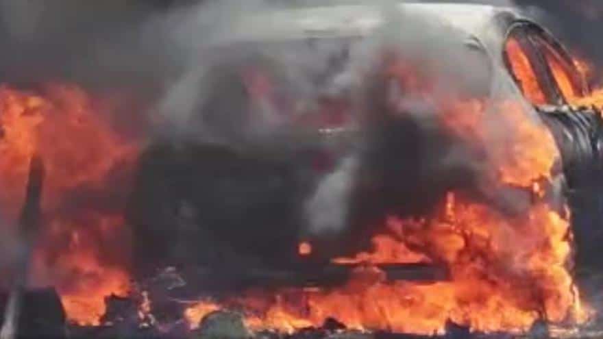 Rally car accident causes a fire in Ibiza