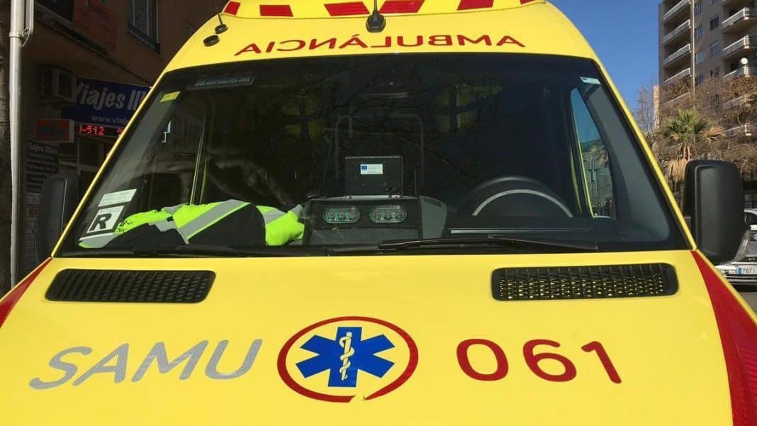 Young man in ICU after falling from a fifth floor in Ibiza
