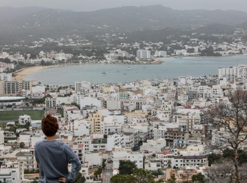 Housing in Ibiza: The Govern will buy old hotels in Sant Antoni to convert them into apartments