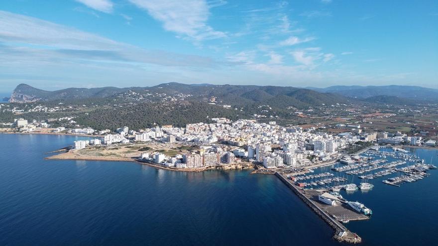 British prosecutor denounces the squatting of his house in Ibiza