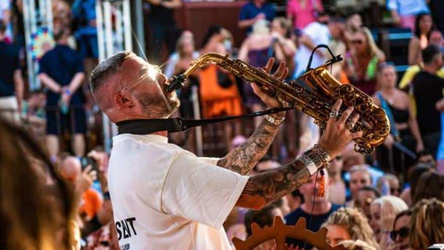 Disco classics at a Clockwork Orchestra concert in Ibiza