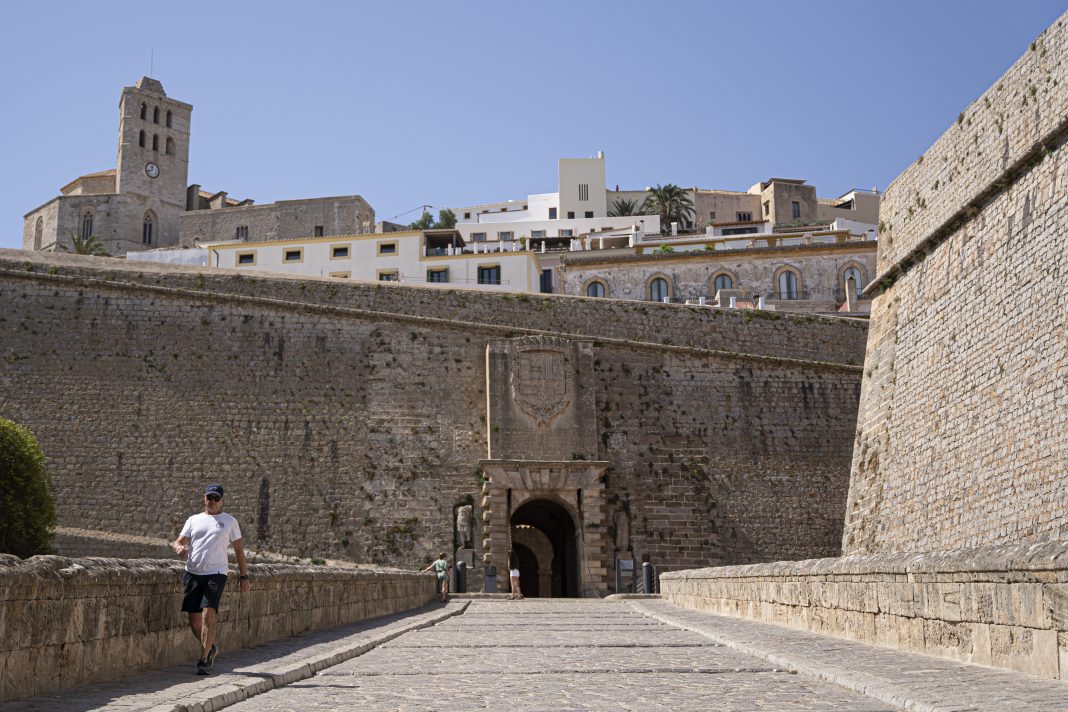 Perched atop the majestic Puig de Vila mountain, this historic old neighborhood is an architectural wonder, fortified by ancient walls dating back to the time of Philip II. History