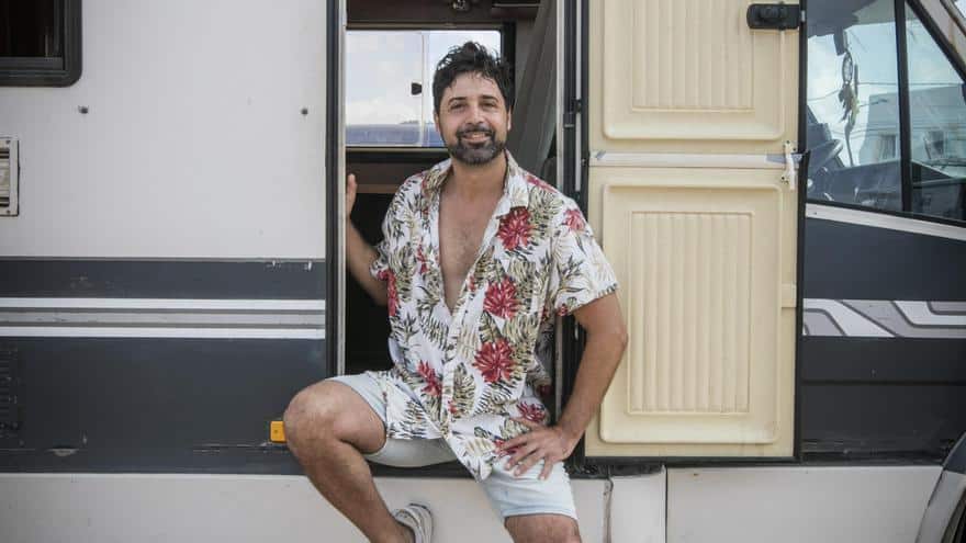 Homelessness in Ibiza: Living with the house on your back