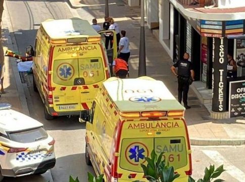 Young man dies after falling from the balcony of a hotel room in Sant Antoni