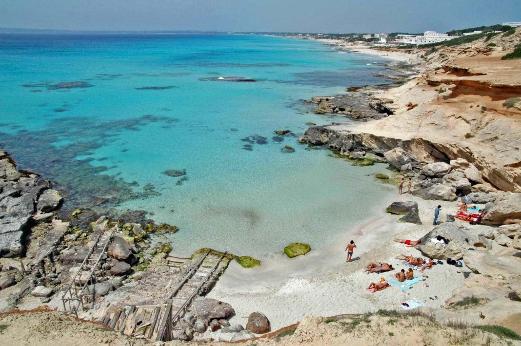 Must-see spots for a day trip in Formentera