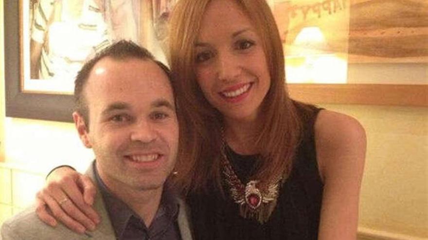 Andrés Iniesta and Anna Ortiz relax in Ibiza after saying goodbye to Japan