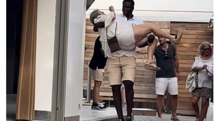 9e4c200b-cbde-4413-8c32-f9fa8e720041_16-9-aspect-ratio_default_0.jpg Climate activists storm Ibiza beach club to expose “incompatible” lifestyles of the rich