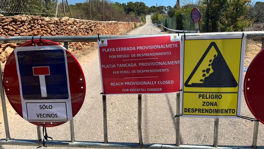 S'Aigua Blanca beach closed due to risk of landslides