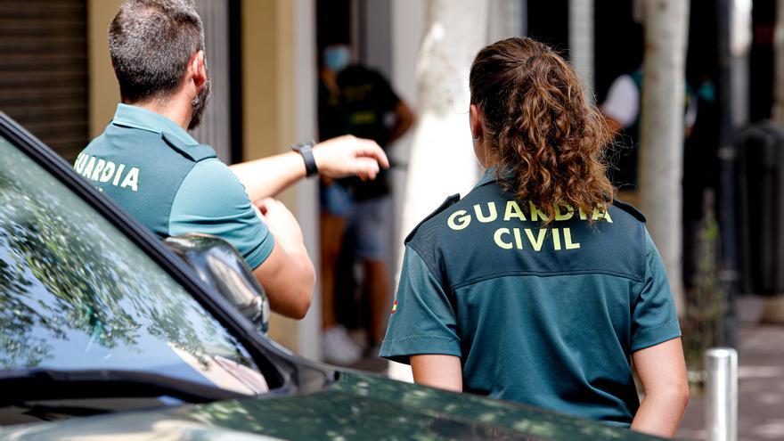 Two Britons arrested for selling drugs ‘door to door’ in a hotel in Sant Antoni