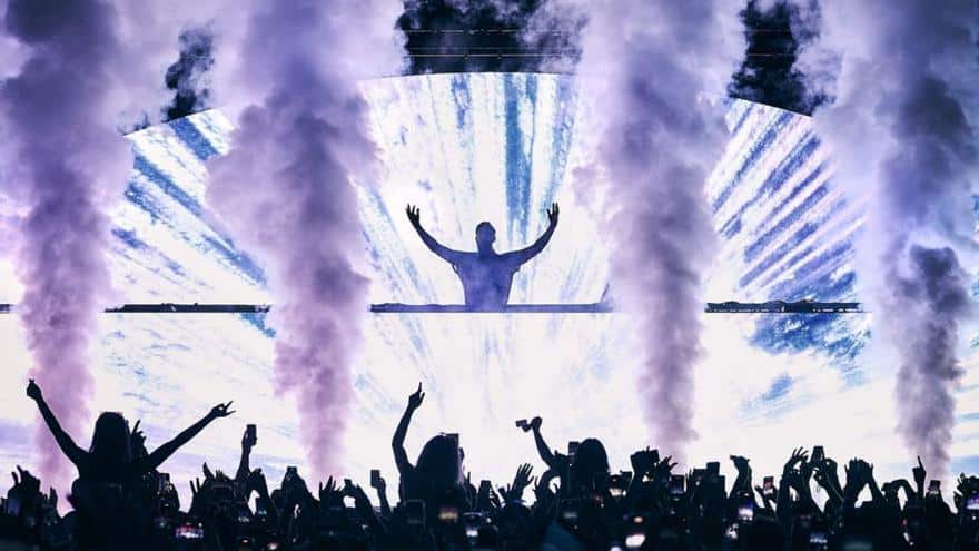 The goodbye of Kygo and Calvin Harris at Ushuaïa Ibiza