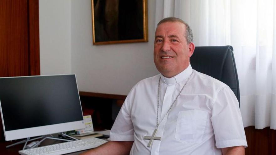 The bishop of Ibiza denies that he concealed information about sexual abuse