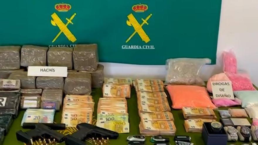 Dismantled criminal organization smuggled cocaine into Ibiza in luxury vehicles with double bottoms