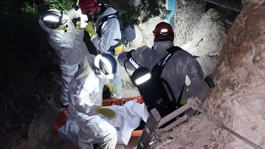 The lifeless body of a man who was living in a cave in Ibiza is found