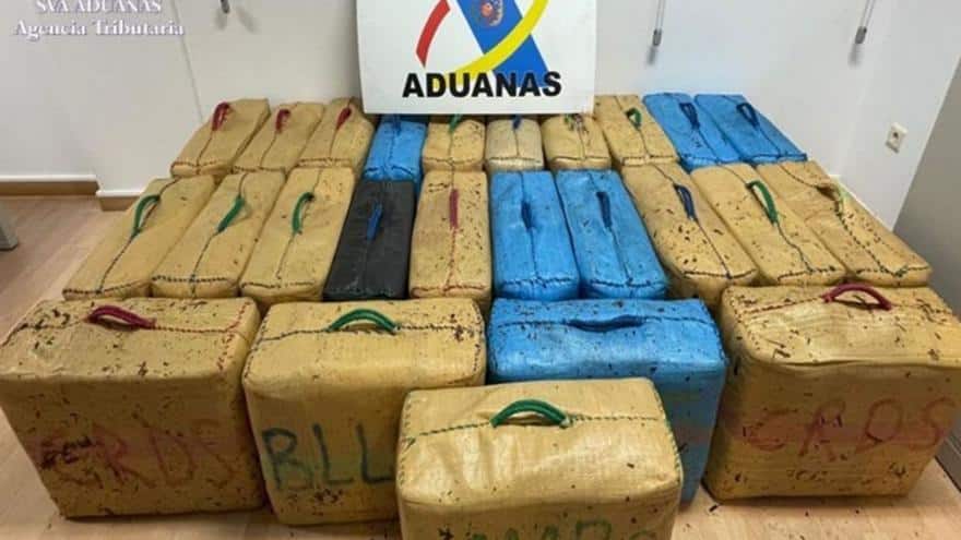 The Prosecutor’s Office asks for six years in prison and a fine of five million euros for the unloading of bales of hashish in Sant Joan