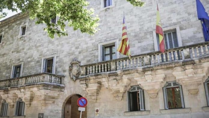 4dc90f4b-9356-4ddf-9daa-397fd3d1e943_16-9-aspect-ratio_default_0.jpg Man on trial for breaking another man’s jaw in an Ibiza restaurant