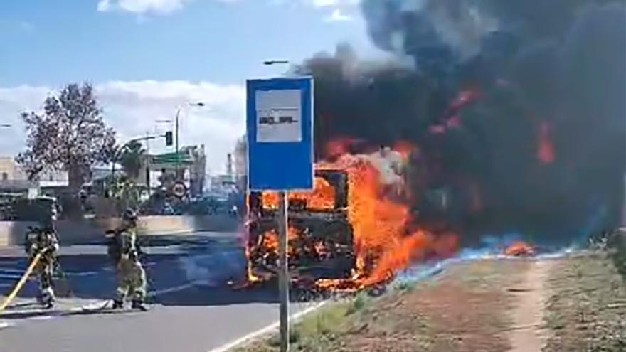 Bus burns on the Sant Antoni highway