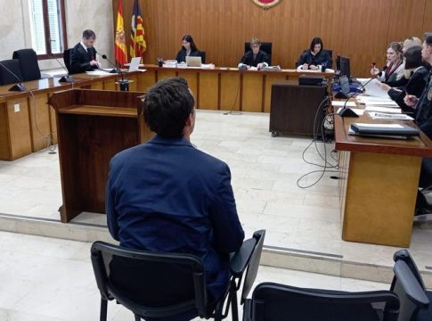 One accused of raping a tourist on a boat in Cabrera: “She was enjoying herself”.