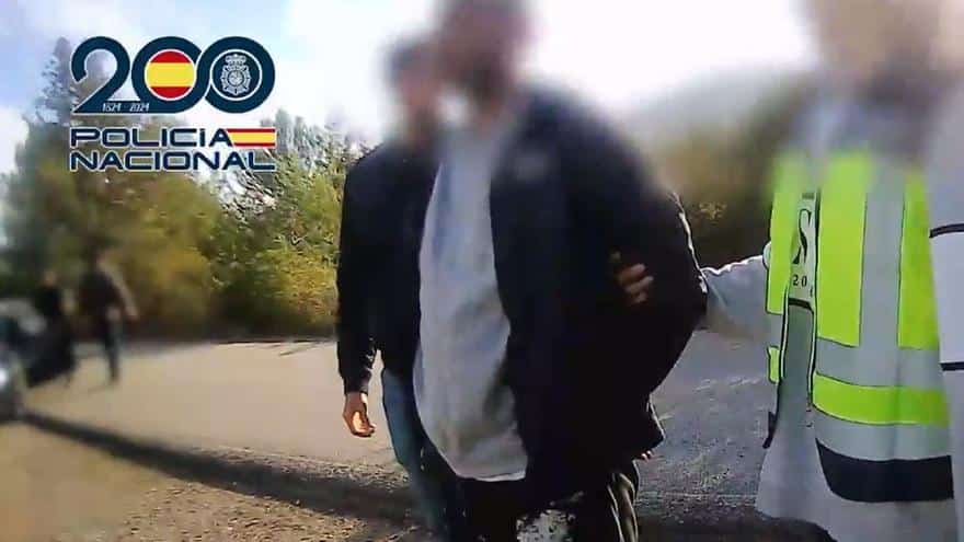The Ibiza cover for the biggest diamond thief: he offered to walk dogs and give massages