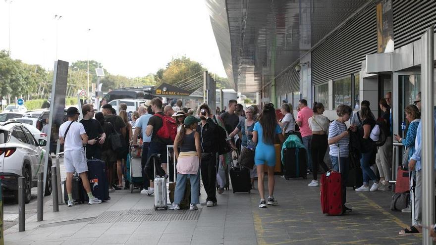 Ibiza airport surpasses 200,000 passengers for the first time in January