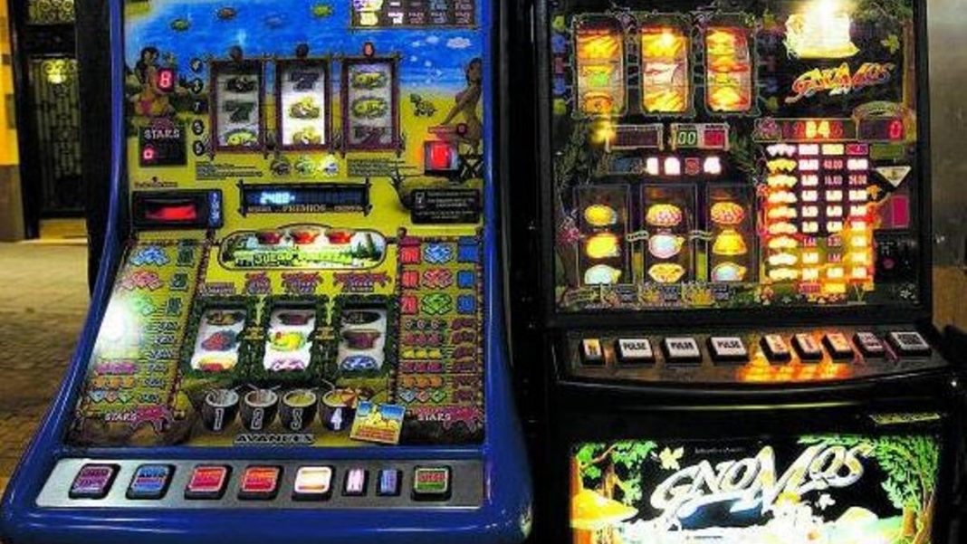 Man dies in Ibiza gambling house while playing slot machines