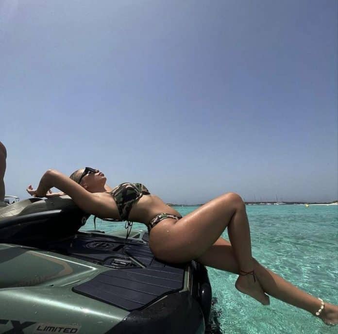 The protagonists of ‘La isla de las tentaciones’, in Ibiza