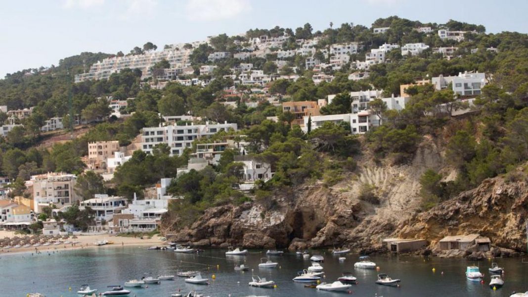 393,500 euros sanctioned for 14 illegal tourist rentals in Ibiza