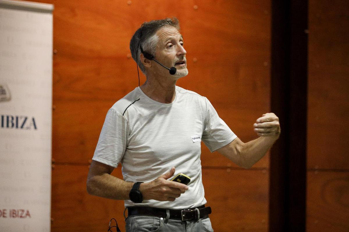 Ecologist Fernando Valladares gives three talks in Ibiza this weekend