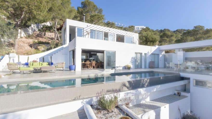 Seven years of waiting without being able to comply with the demolition of an illegal mansion in Ibiza