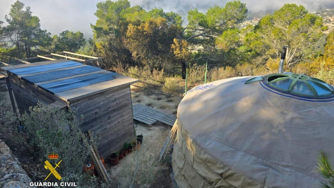 Illegal yurt owner and tenant investigated for Ibiza’s first major fire of the season