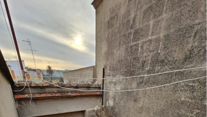 2b977fd2-0b48-49bb-be0f-7f6235a9d93f_16-9-discover-aspect-ratio_default_0.jpg HOUSING IN IBIZA | Bargain in Ibiza: sale of detached house to renovate in Sant Antoni