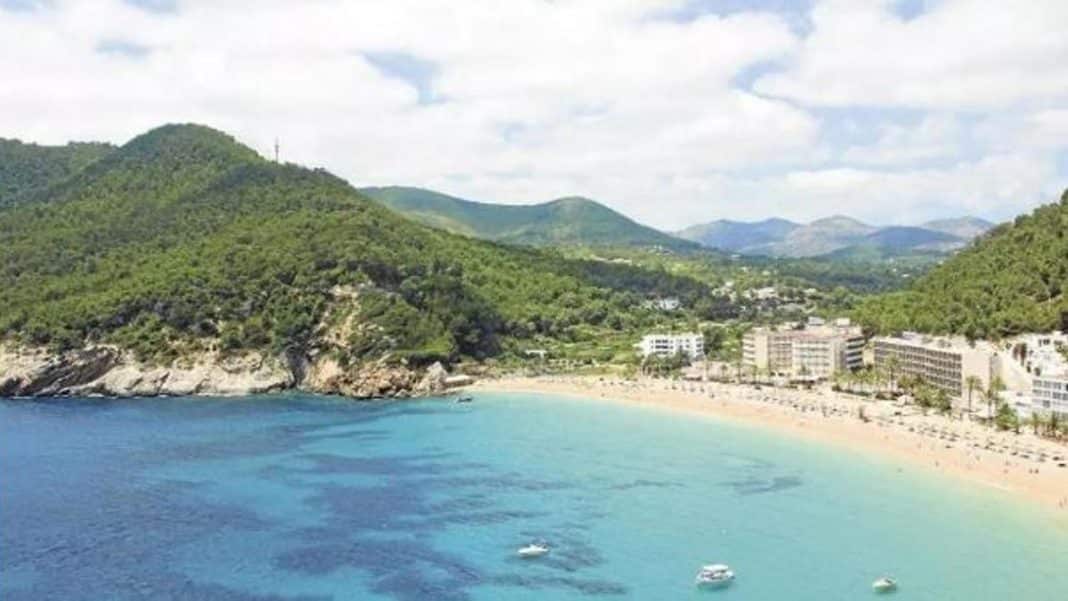 HOUSING IN IBIZA | Opportunity: apartment in Cala Sant Vicent for less than 300.000 euros
