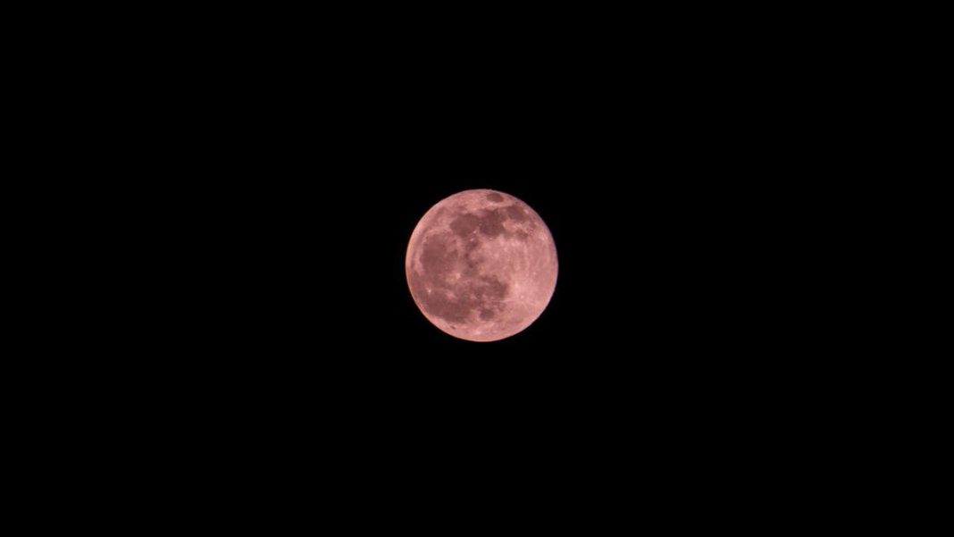 HOW TO SEE THE PINK MOON