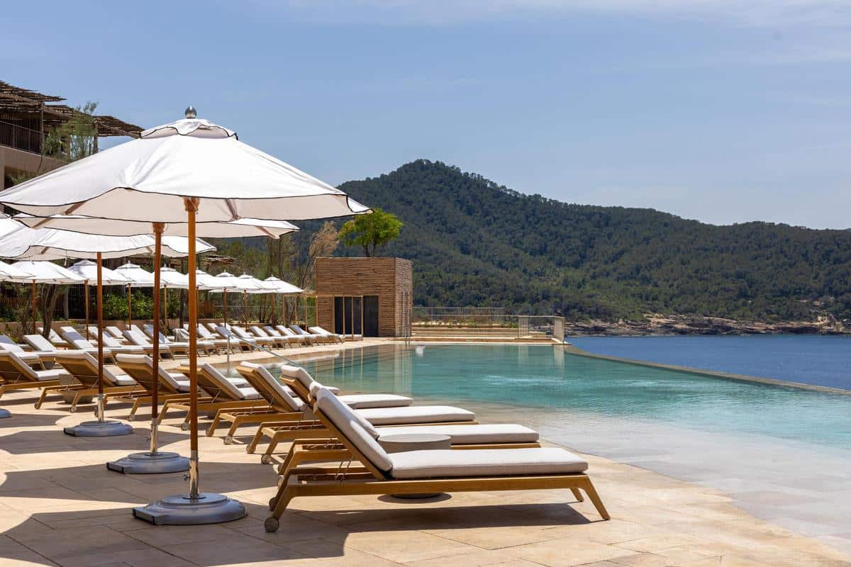 Six Senses Ibiza is ideal to relax and unwind.