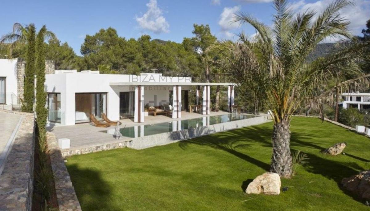 Luxury house for rent in Sant Josep