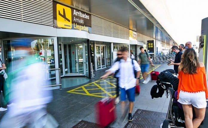 eca81f56-251e-495c-bb87-69e7e7a97f7a_source-aspect-ratio_default_0.jpg “Illegal renting in Ibiza has distorted the market.”