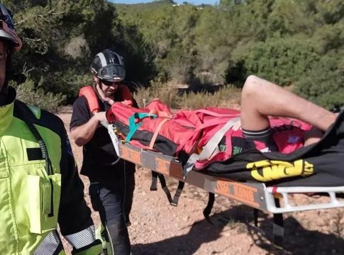 Cyclist who was seriously injured after falling in Cala Llonga is discharged from hospital