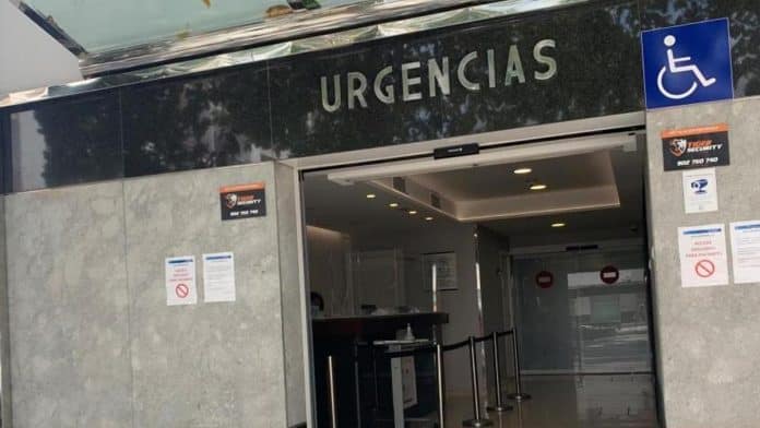 PRECIPITATED IN IBIZA : Man falls from the third floor of a hotel in Ibiza: the man is in ICU