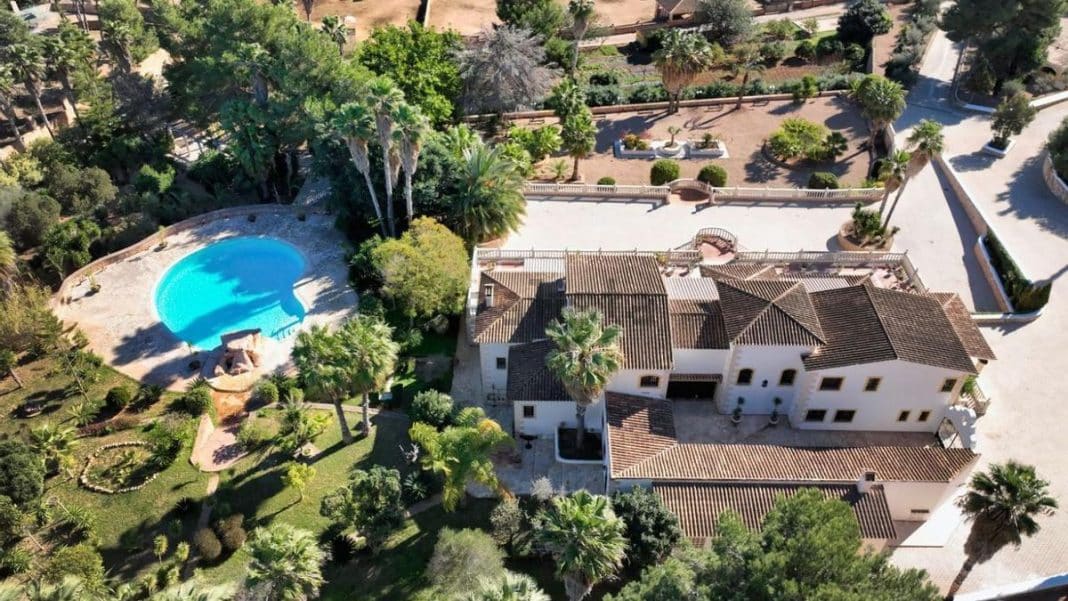 Ibiza horse farm for sale for 43.5 million euros