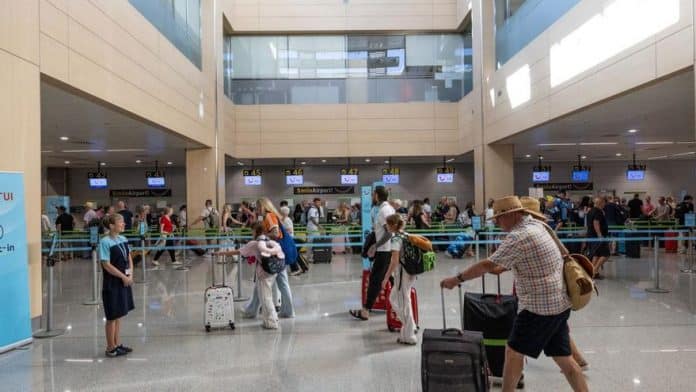 The 665,000 tourists who came to Ibiza and Formentera in July spent 912 million euros