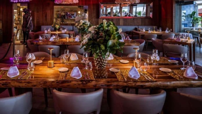 b12fc447-e560-400b-b281-df0cfa8b3173_16-9-discover-aspect-ratio_default_0