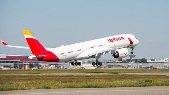 Airline gives away free tickets to fly from Ibiza