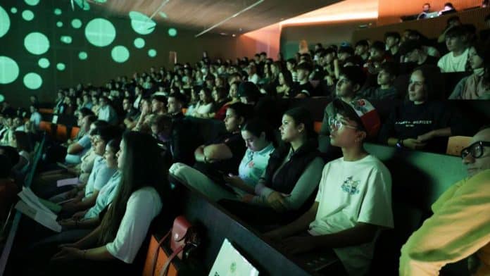 The Cultural Center of Jesus will host on the 29th the theatrical show ‘Vai via’