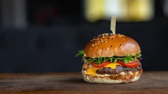 Two hamburgers from Ibiza compete to be the best in Spain