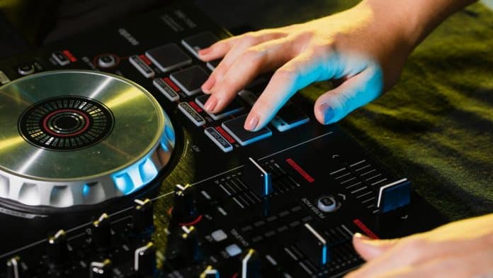 147bbe98-d04a-4147-84f1-8138b1307dea_16-9-discover-aspect-ratio_default_0.jpg Ibiza dj arrested for drug trafficking in a villa where an orgy was being held