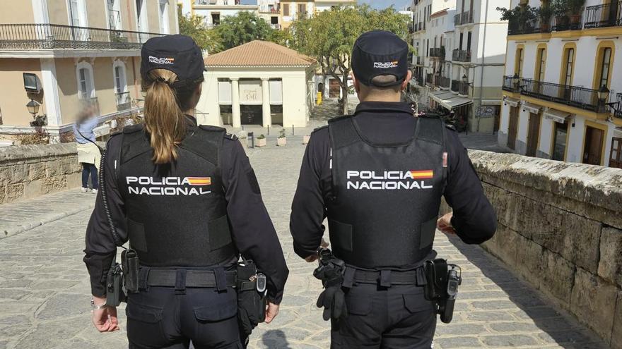 A man robs two stores in Ibiza in one morning
