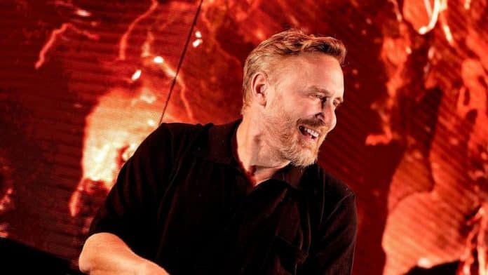 This is the new party that David Guetta has created for [UNVRS]