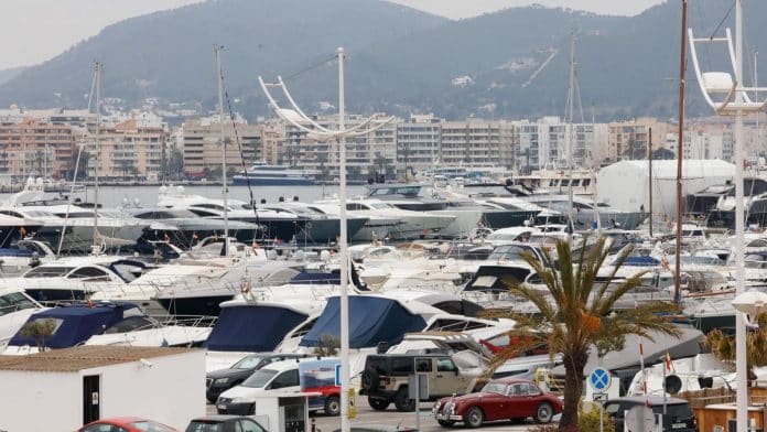 This is how much the monthly rent of an apartment in one of the most emblematic buildings in Ibiza costs