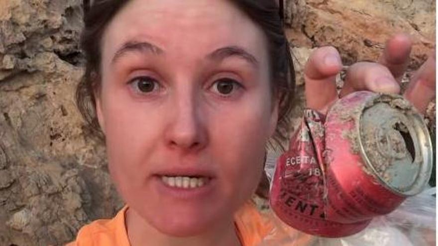 617b18af-3e7f-4cea-a0d7-b112b40e6118_16-9-aspect-ratio_default_1412385.jpg A resident in Ibiza explodes in networks against garbage and disrespectful tourism: “How disgusting!”